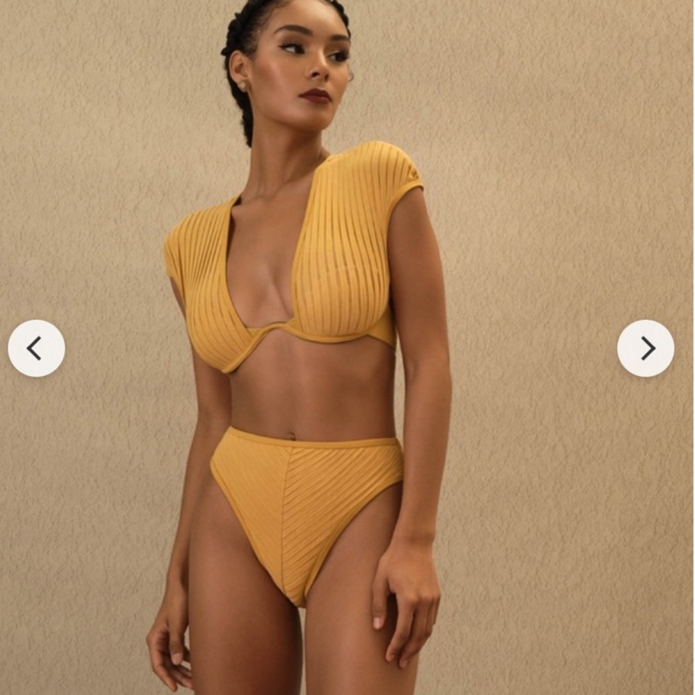 Women’s ANDREA IYAMA NWT Pura  High Rise Bikini Set -Mustard-Small